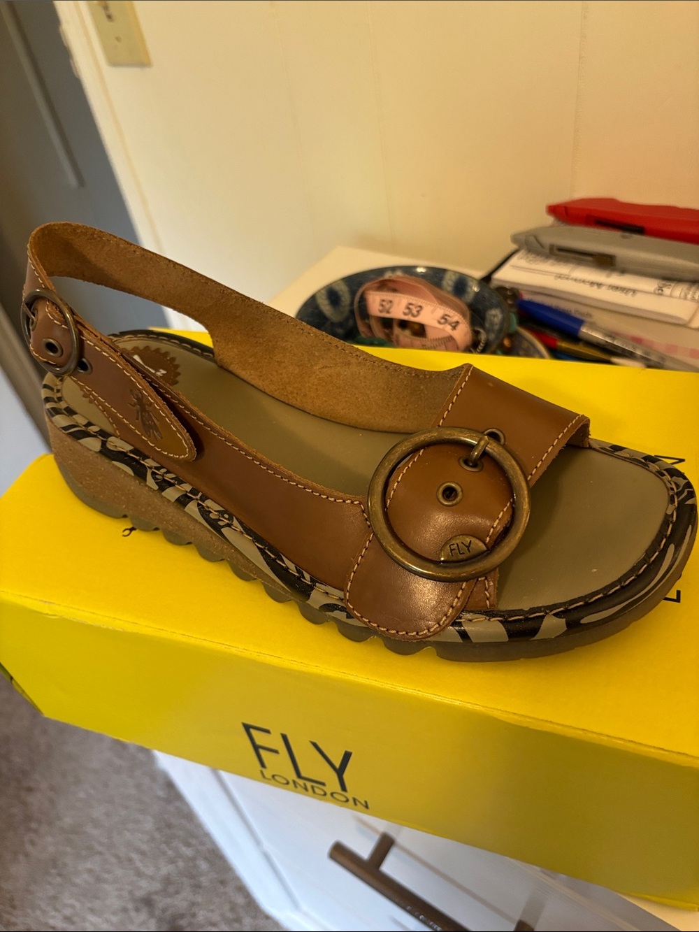 Fly London Brown Slingback Sandal with Brass Buckles BROWN SIZE 10   New